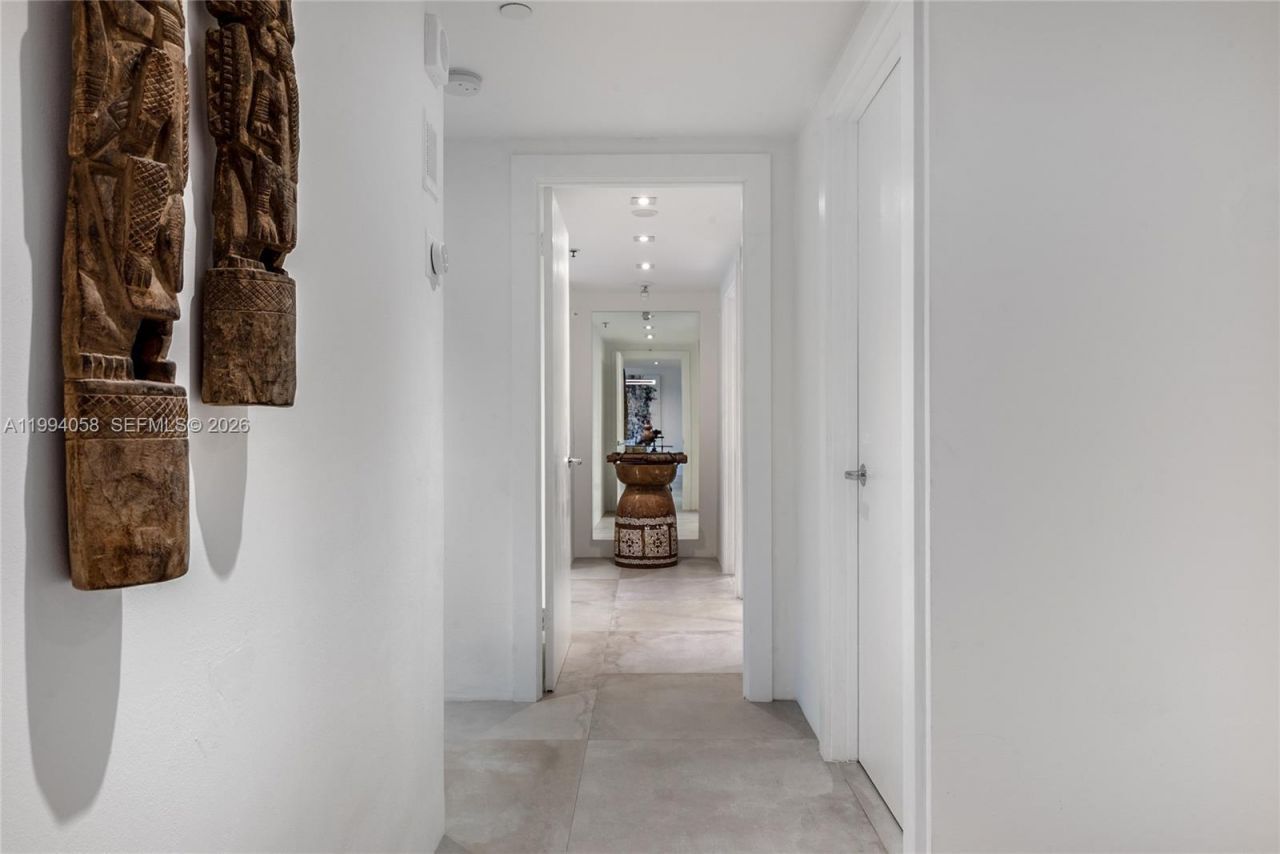 201 Crandon Blvd, Unit 227, Key Biscayne, FL 33149 Photo