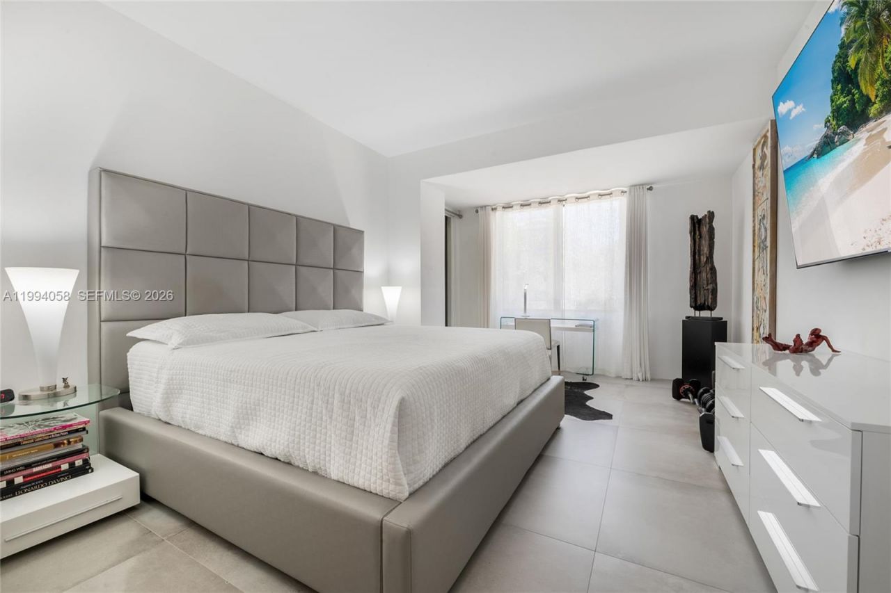 201 Crandon Blvd, Unit 227, Key Biscayne, FL 33149 Photo
