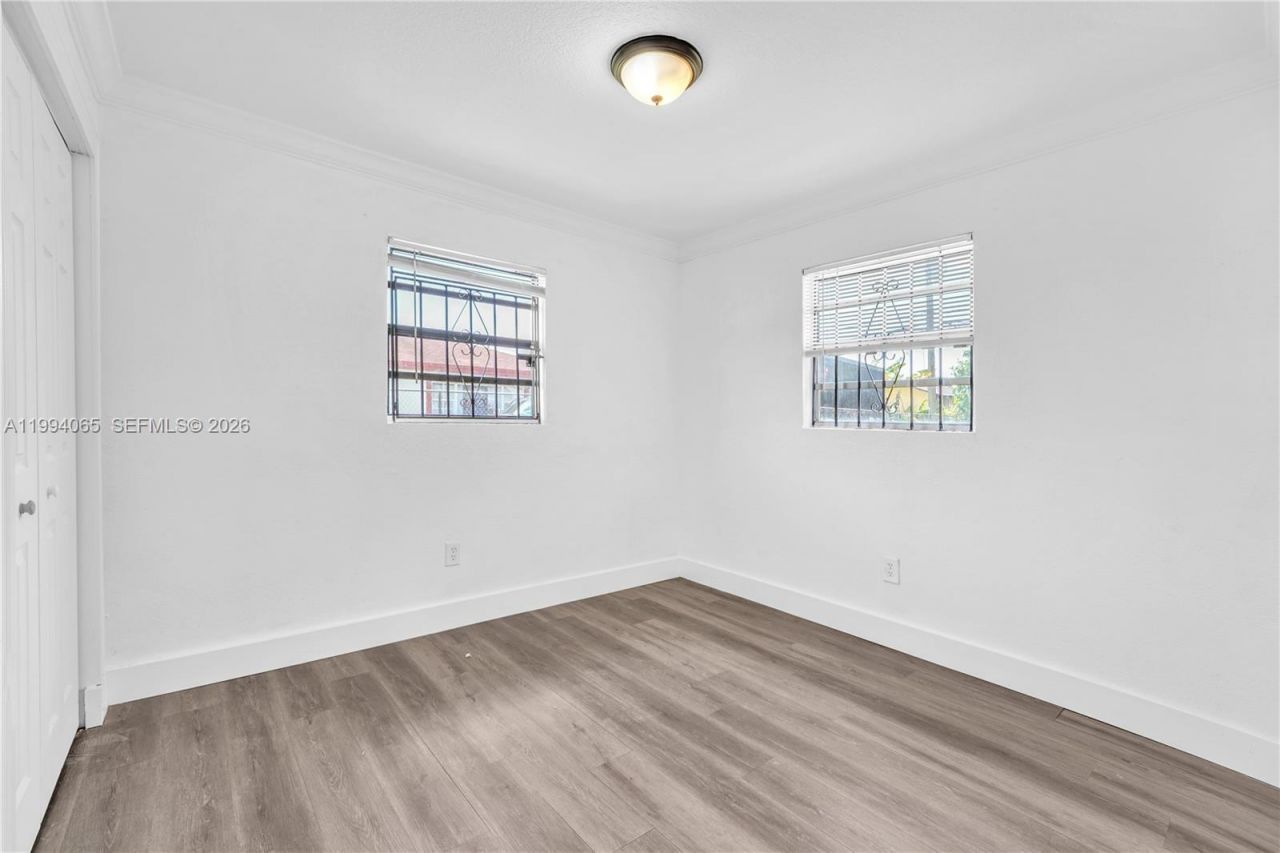 10960 SW 219th Street , Miami, FL 33170 Photo