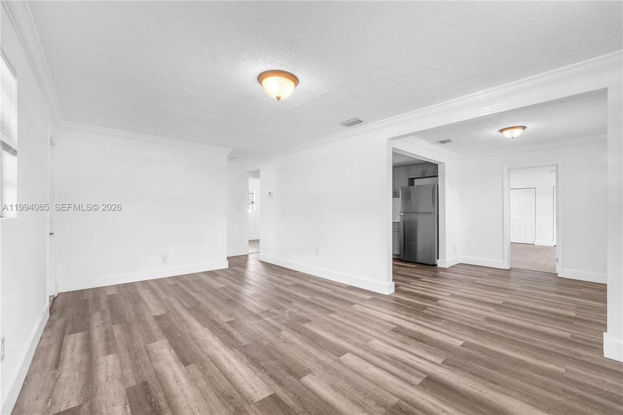 10960 SW 219th Street , Miami, FL 33170 Photo