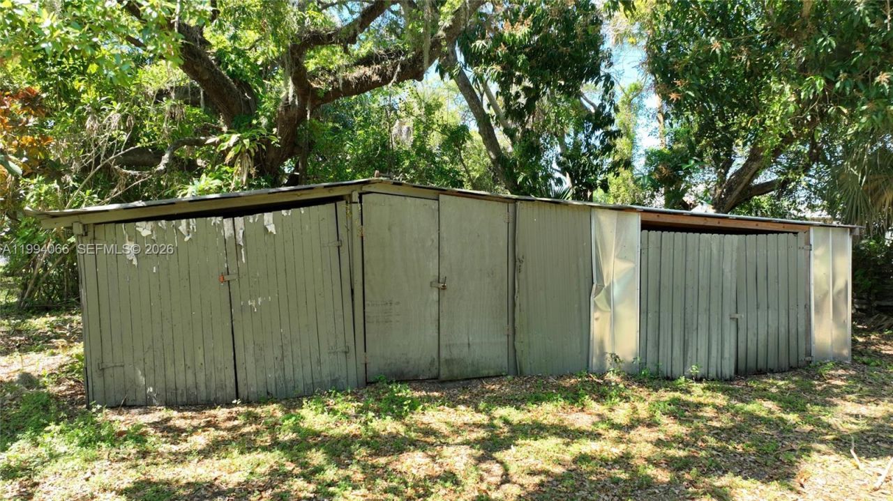 25 N Maples St. , Lehigh Acres, FL 33936 Photo