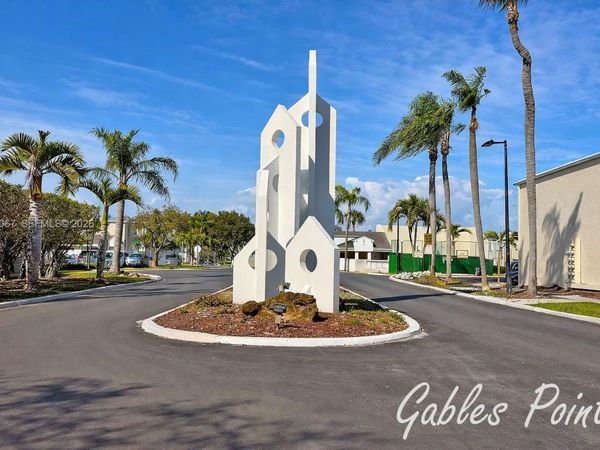 6840 SW 45th Ln , Unit 5, Miami, FL 33155