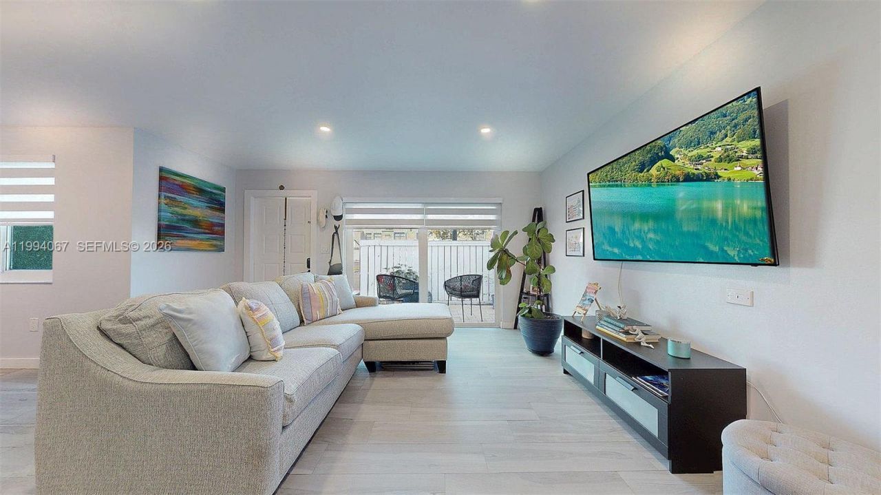 6840 SW 45th Ln , Unit 5, Miami, FL 33155 Photo