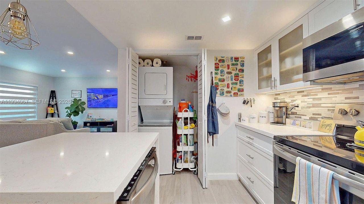 6840 SW 45th Ln , Unit 5, Miami, FL 33155 Photo