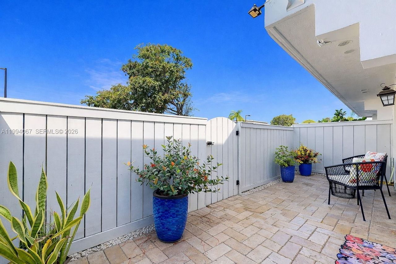 6840 SW 45th Ln , Unit 5, Miami, FL 33155 Photo