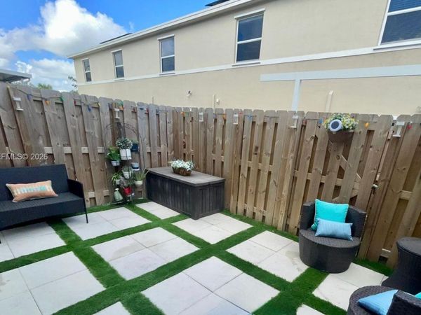 Florida City, FL 33034