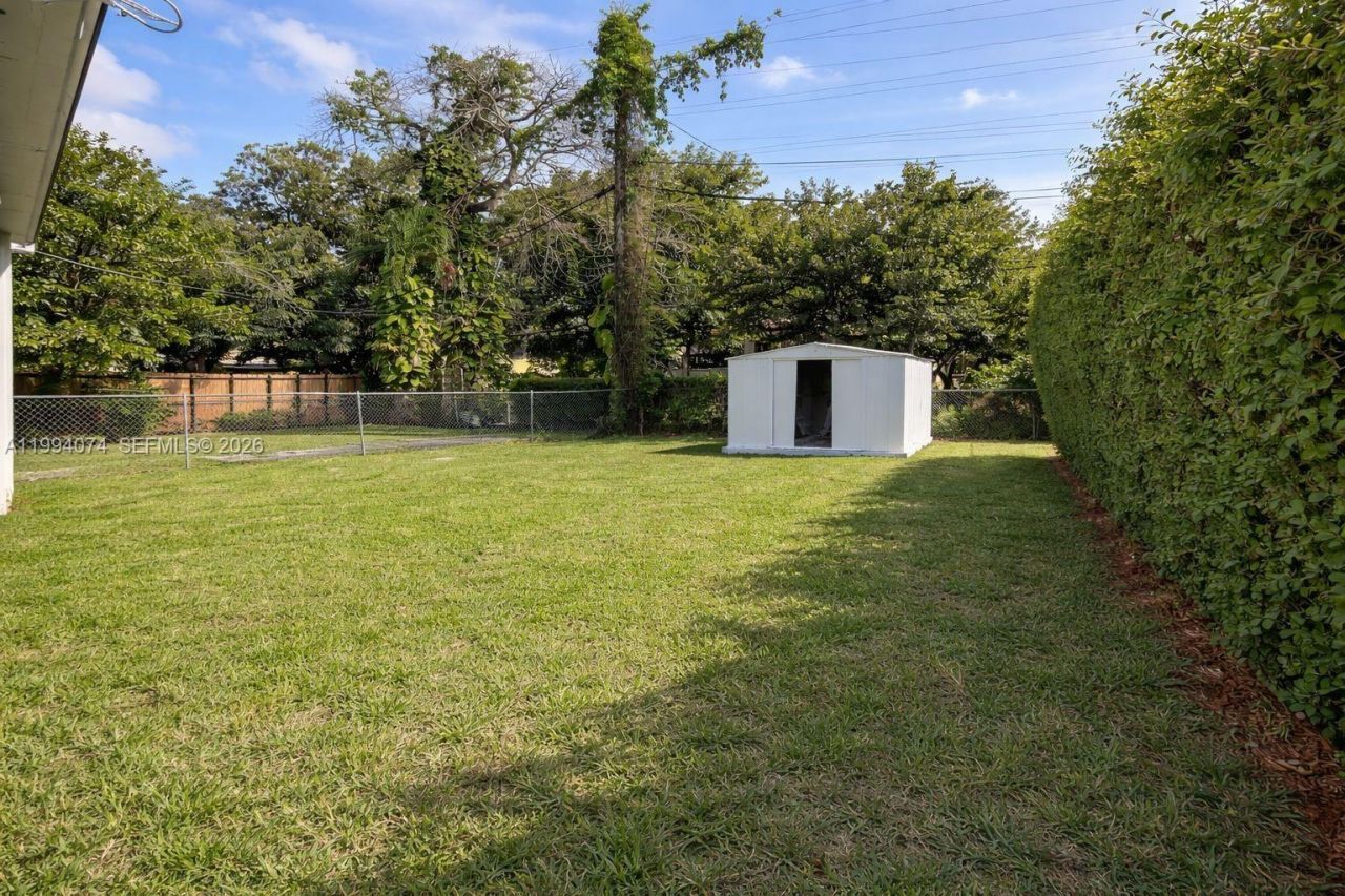 1950 NW 57th St , Unit 1950, Miami, FL 33142 Photo