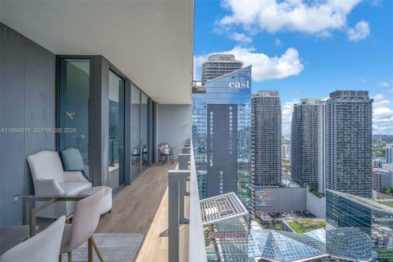68 SE 6th St, Unit 3108, Miami, FL 33131 Photo