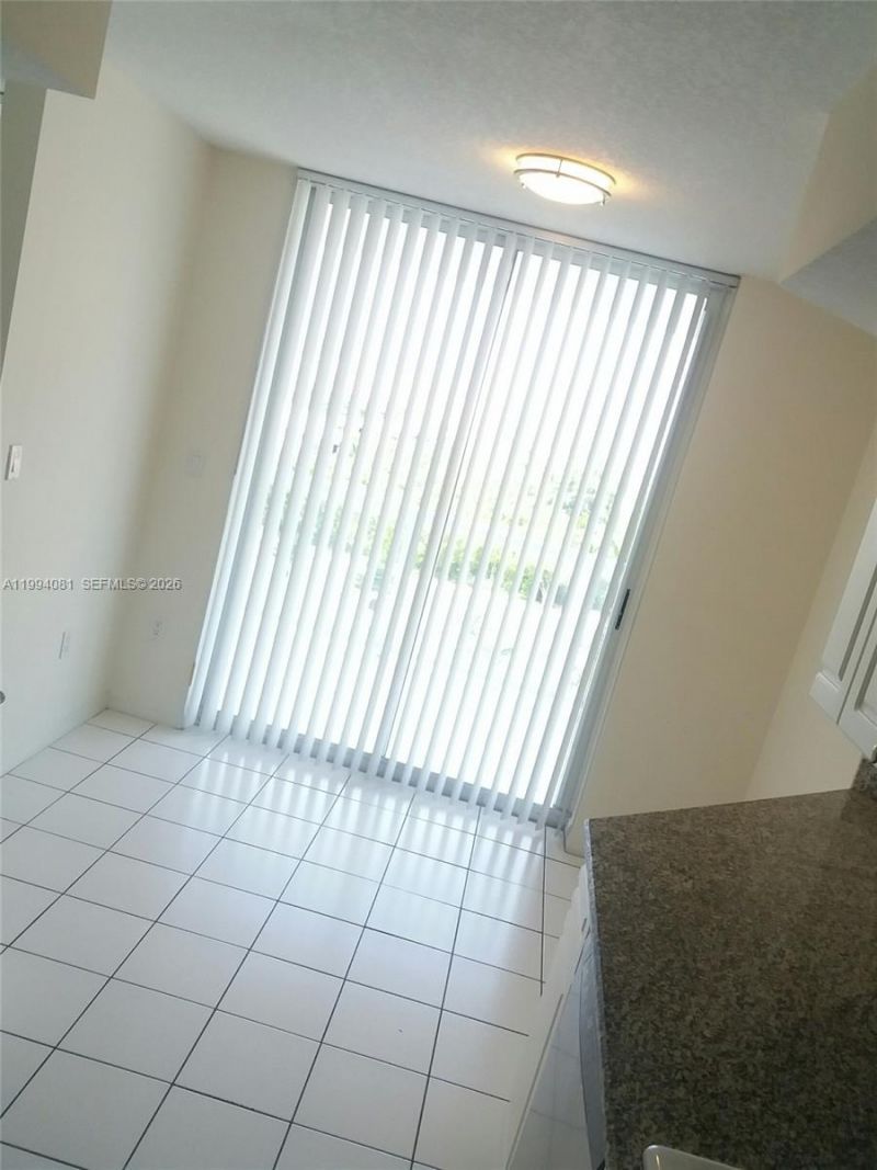17275 Collins Ave, Unit 801, Sunny Isles Beach, FL 33160 Photo