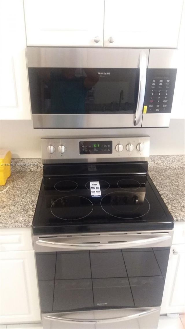 17275 Collins Ave, Unit 801, Sunny Isles Beach, FL 33160 Photo