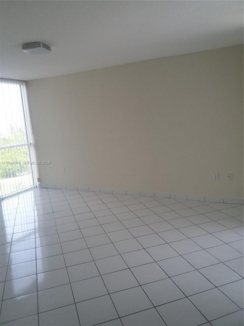 17275 Collins Ave, Unit 801, Sunny Isles Beach, FL 33160 Photo
