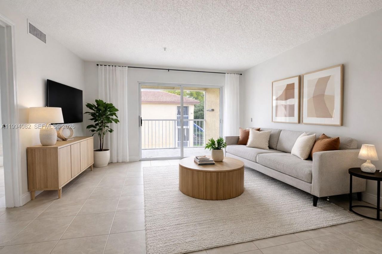 440 S Park Rd, Unit 4-303, Hollywood, FL 33021 Photo