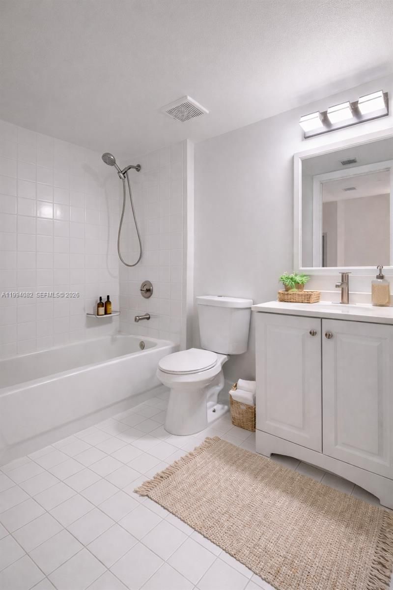 440 S Park Rd, Unit 4-303, Hollywood, FL 33021 Photo