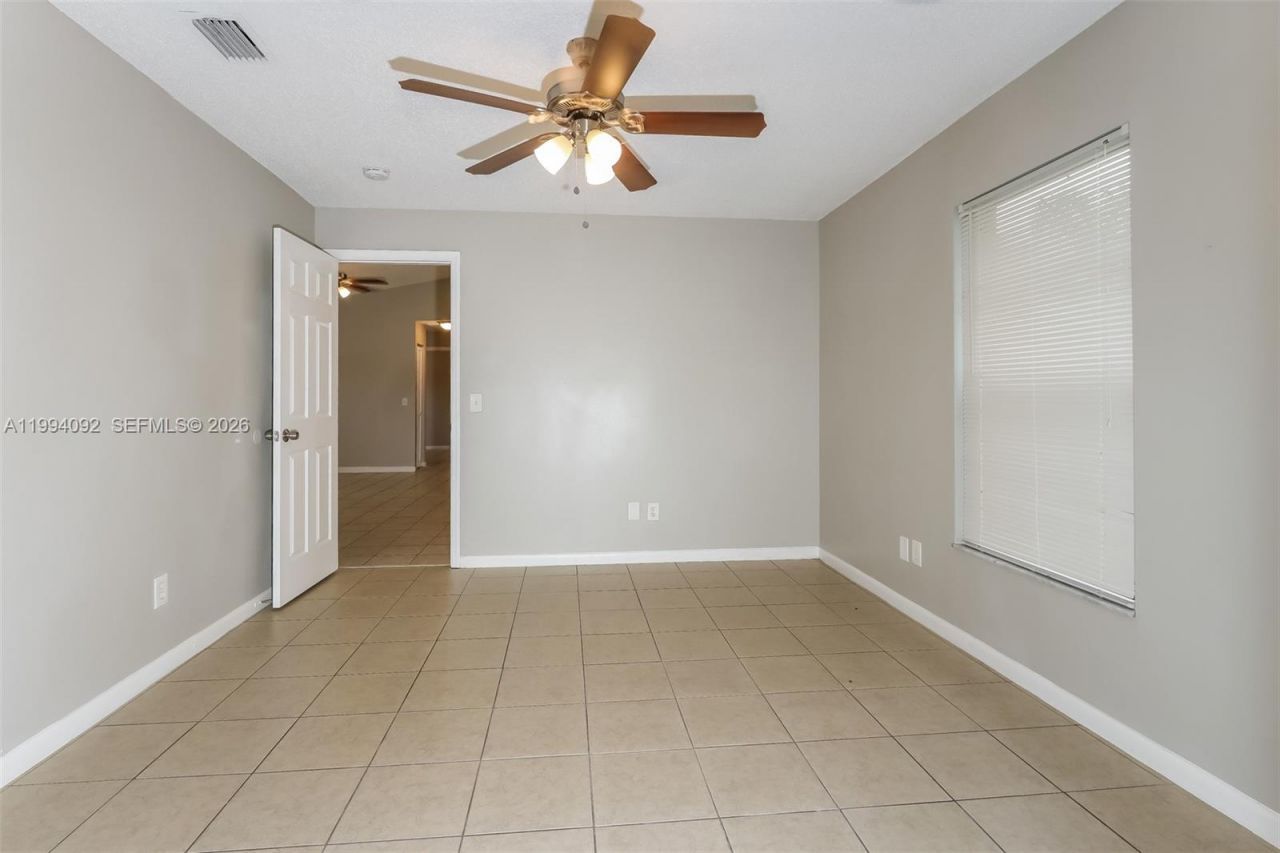 1274 SW Byron St , Port Saint Lucie, FL 34983 Photo