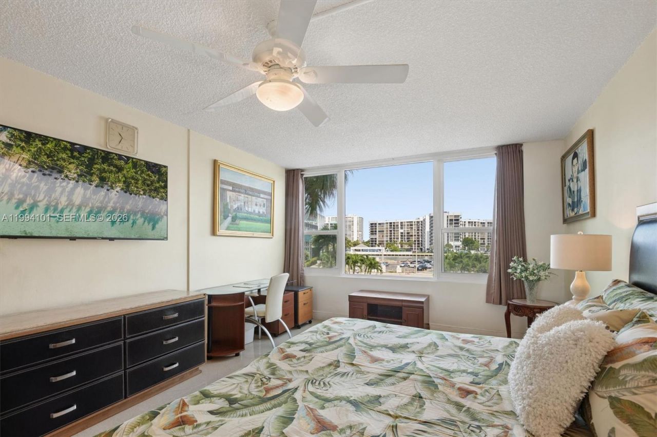 3505 S Ocean Dr, Unit 201, Hollywood, FL 33019 Photo