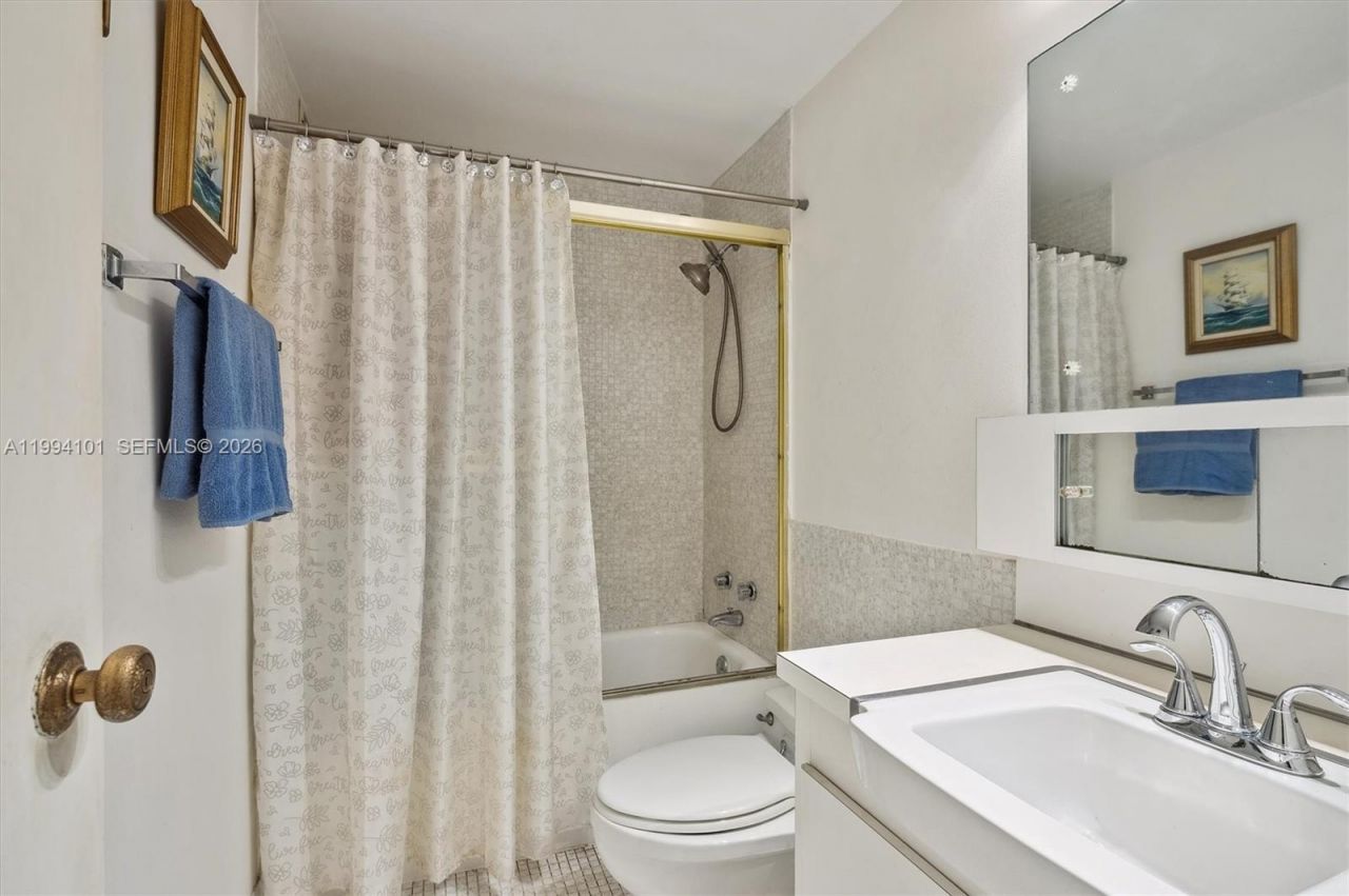 3505 S Ocean Dr, Unit 201, Hollywood, FL 33019 Photo