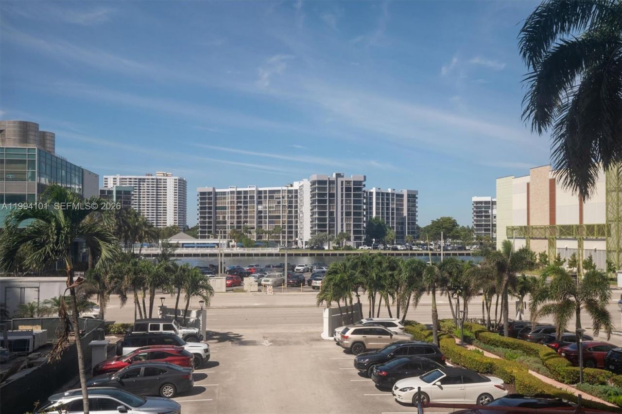 3505 S Ocean Dr, Unit 201, Hollywood, FL 33019 Photo