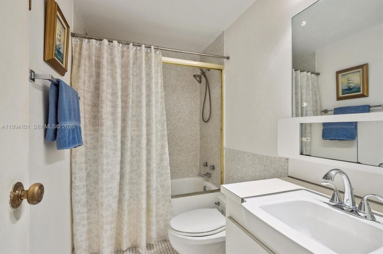 3505 S Ocean Dr, Unit 201, Hollywood, FL 33019 Photo