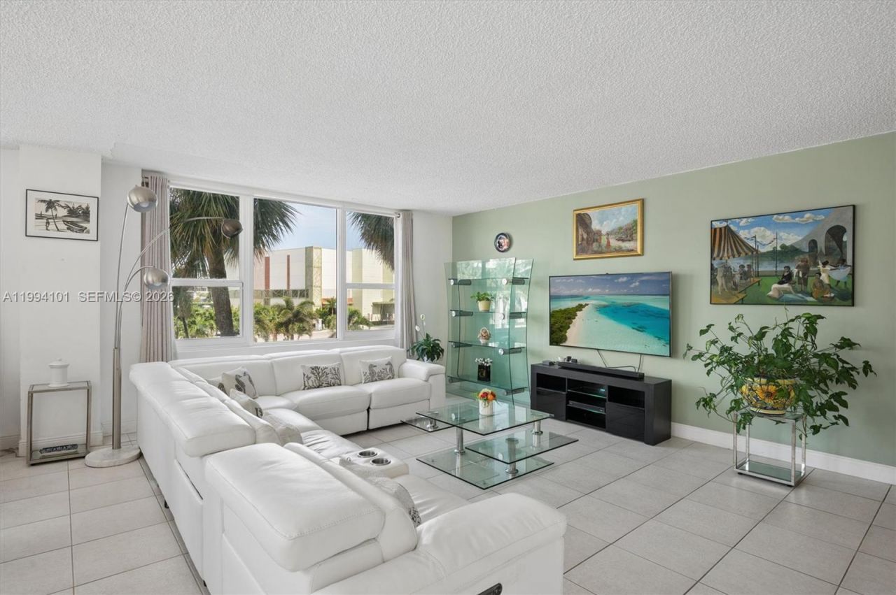 3505 S Ocean Dr, Unit 201, Hollywood, FL 33019 Photo