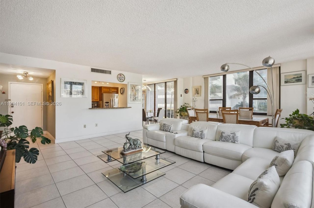 3505 S Ocean Dr, Unit 201, Hollywood, FL 33019 Photo