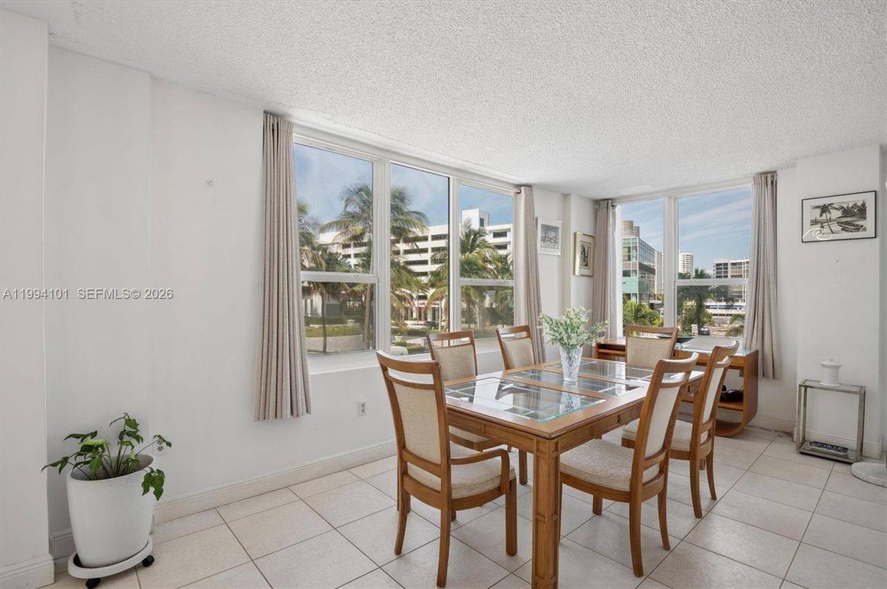 3505 S Ocean Dr, Unit 201, Hollywood, FL 33019 Photo