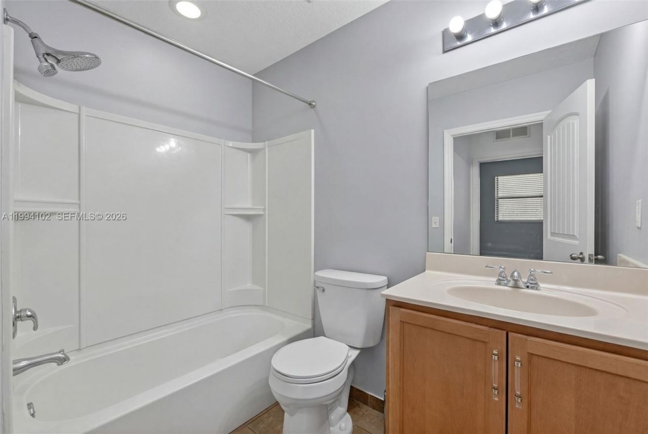 728 NE 34th Ave , Homestead, FL 33033 Photo