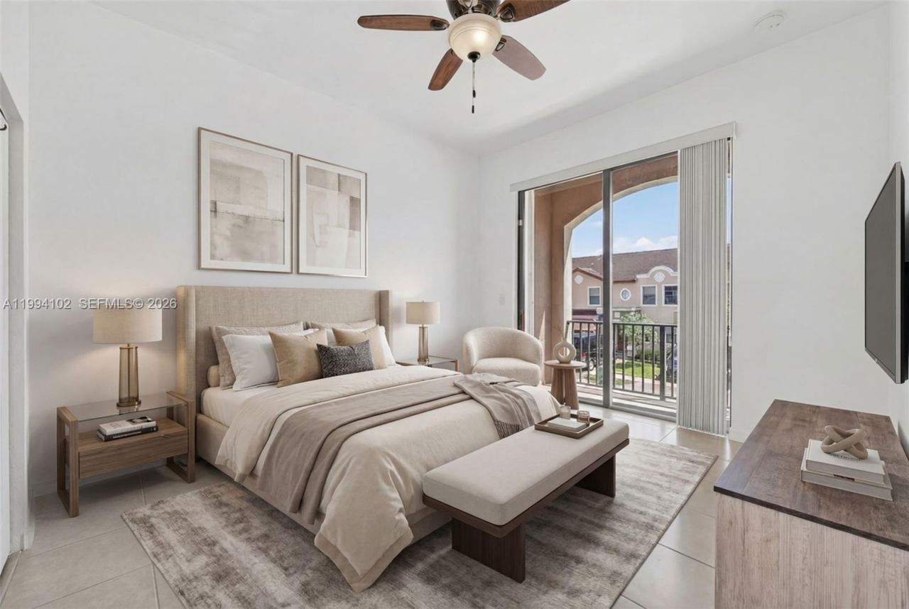 728 NE 34th Ave , Homestead, FL 33033 Photo