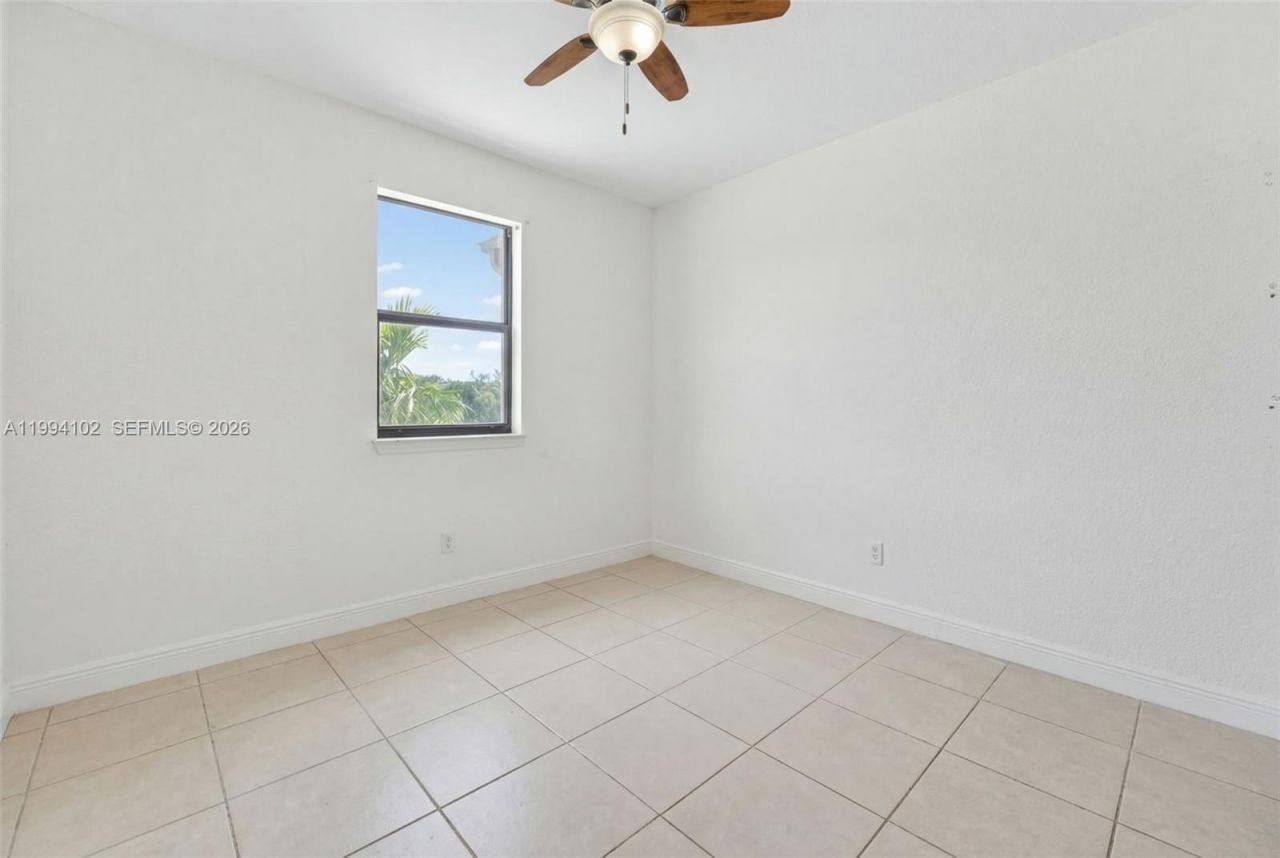 728 NE 34th Ave , Homestead, FL 33033 Photo