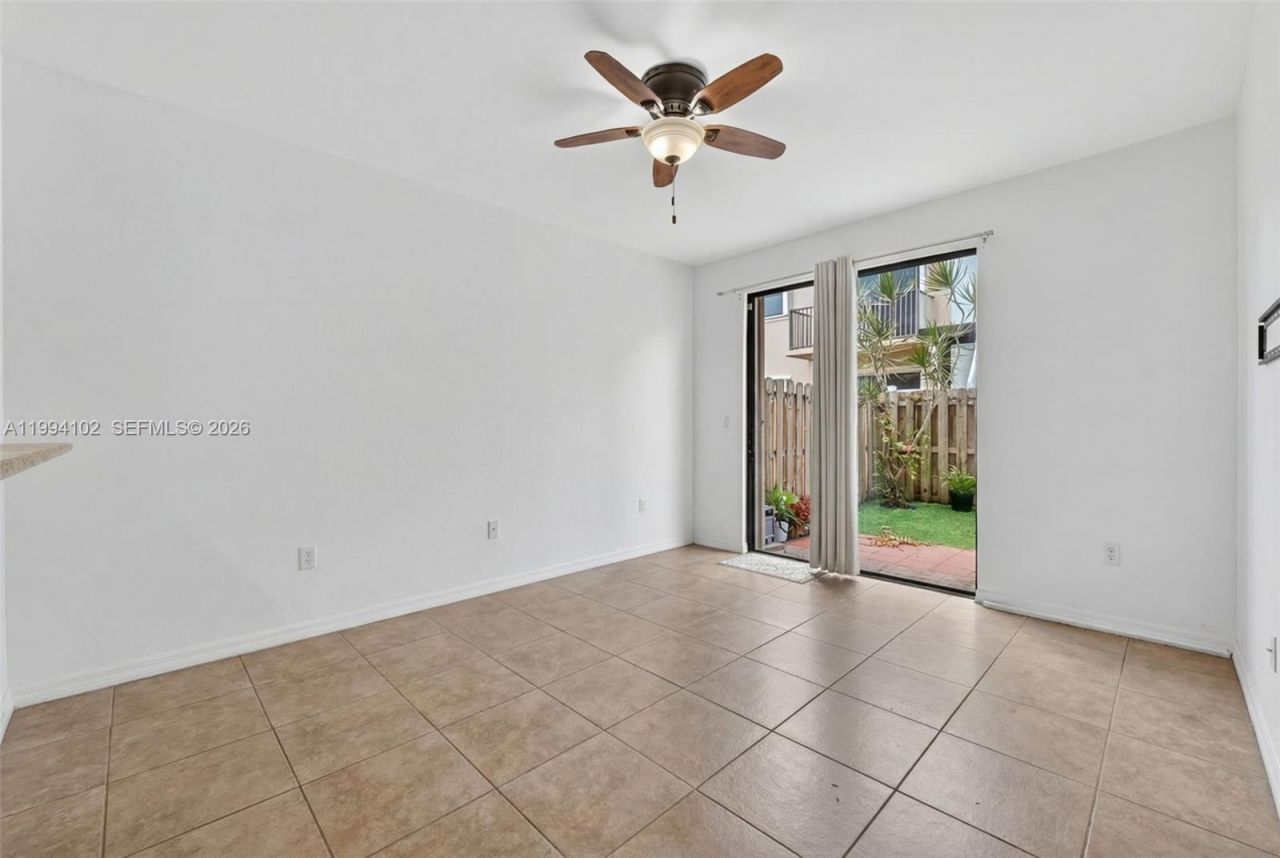 728 NE 34th Ave , Homestead, FL 33033 Photo