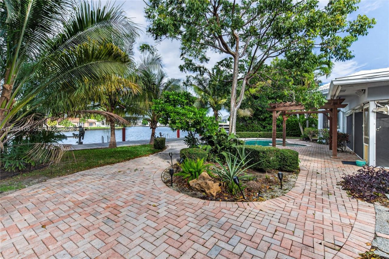 2801 Coral Shores Dr, Fort Lauderdale, FL 33306 Photo