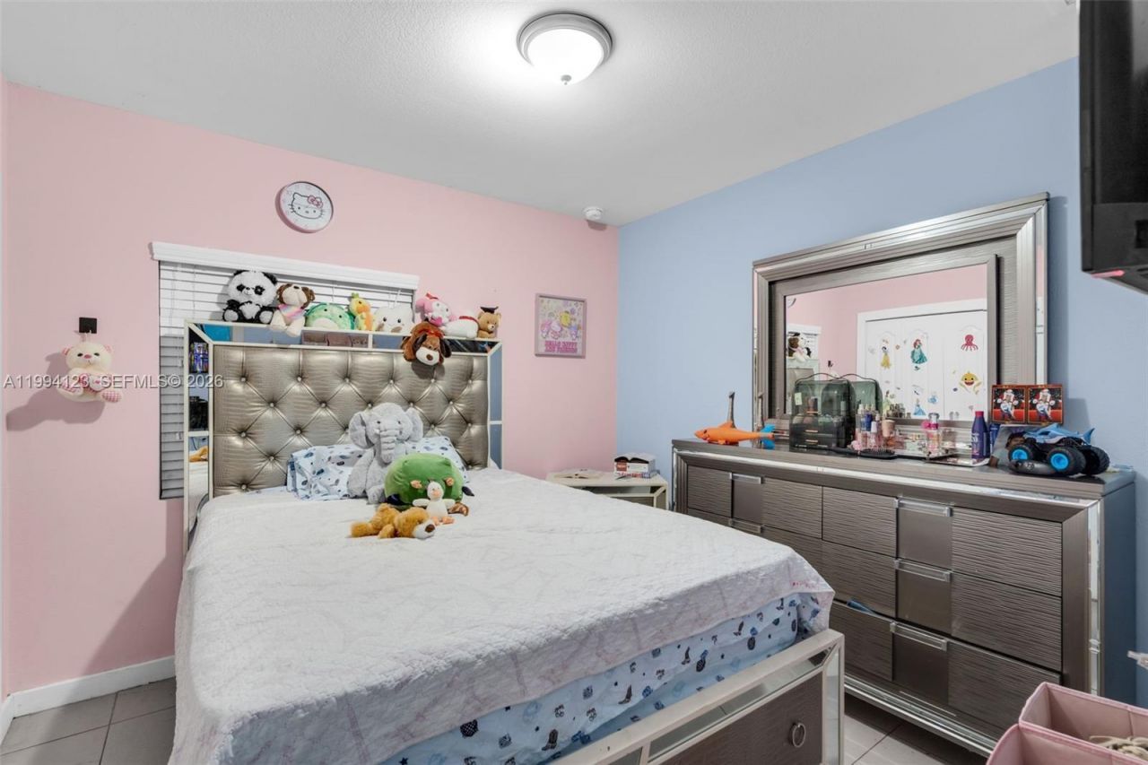 2346 NW 81st Ter, Miami, FL 33147 Photo