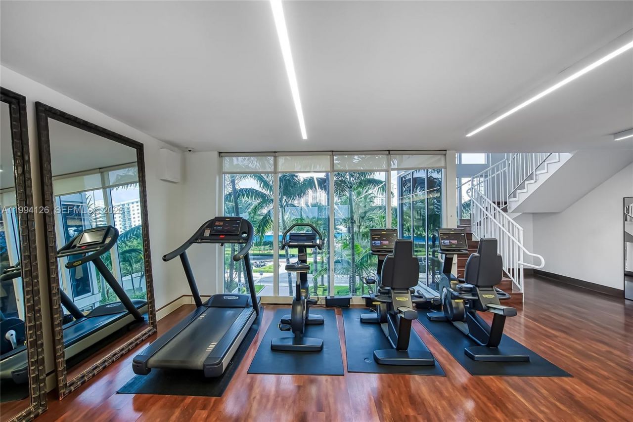 19111 Collins Ave, Unit 3307, Sunny Isles Beach, FL 33160 Photo