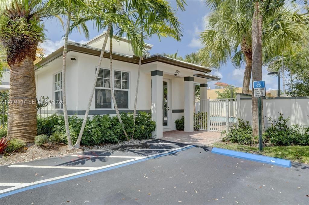 728 SE 2nd St , Pompano Beach, FL 33060 Photo