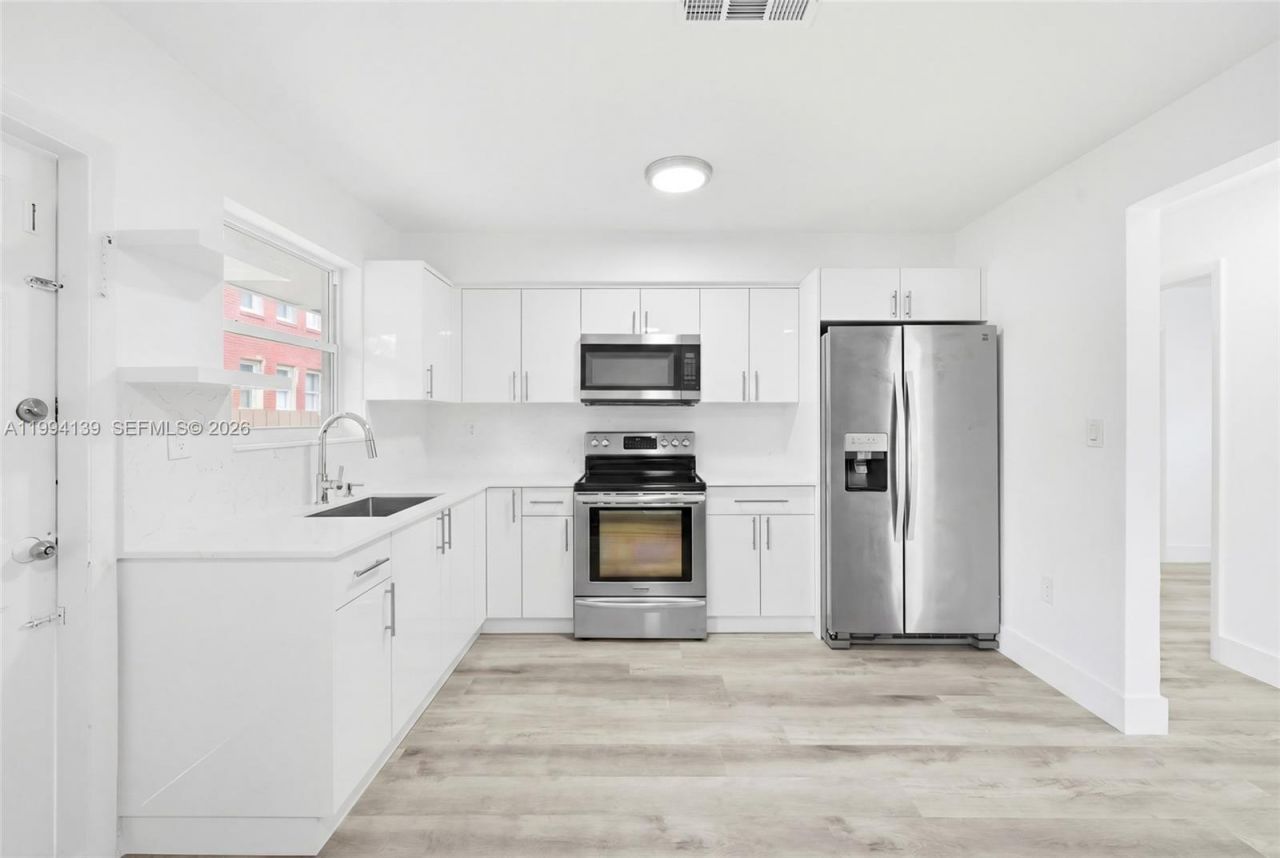 1781 SW 13th St , Miami, FL 33145 Photo