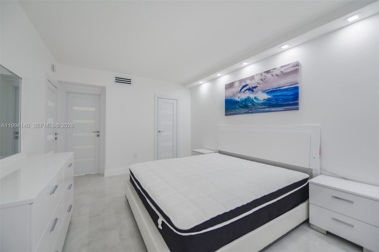 1980 S Ocean Dr , Unit 20K, Hallandale Beach, FL 33009 Photo