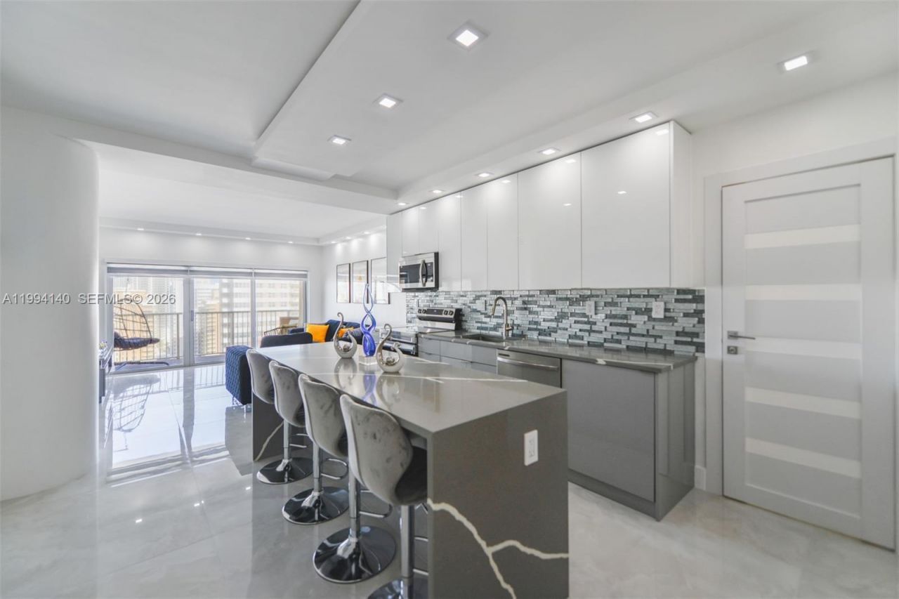 1980 S Ocean Dr , Unit 20K, Hallandale Beach, FL 33009 Photo