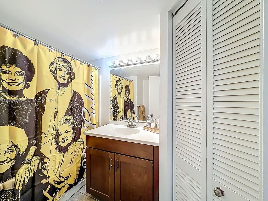 10401 W Broward Blvd , Unit 302, Plantation, FL 33324 Photo