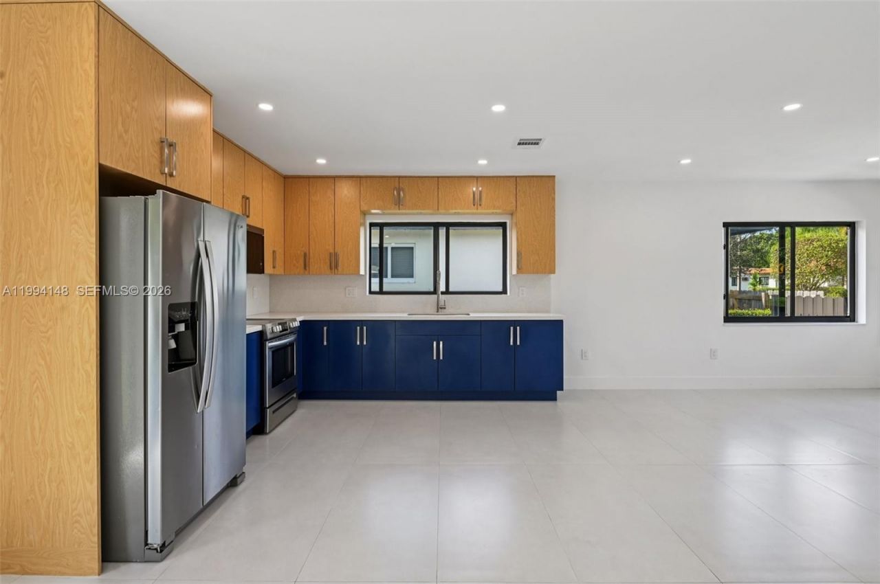 5152 SW 6th St , Miami, FL 33134 Photo