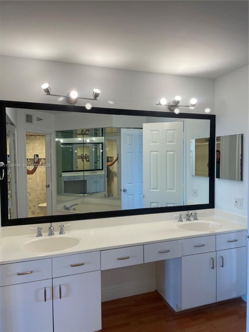 3530 Mystic Pointe Dr , Unit 1509, Aventura, FL 33180 Photo