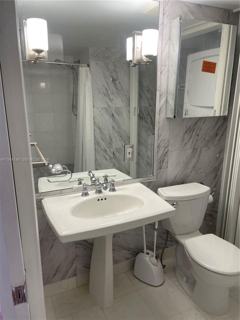 3530 Mystic Pointe Dr , Unit 1509, Aventura, FL 33180 Photo