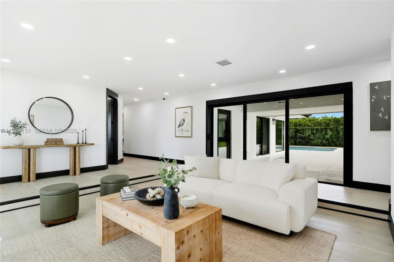 Please Call For Address, Miami, FL 33143 Photo