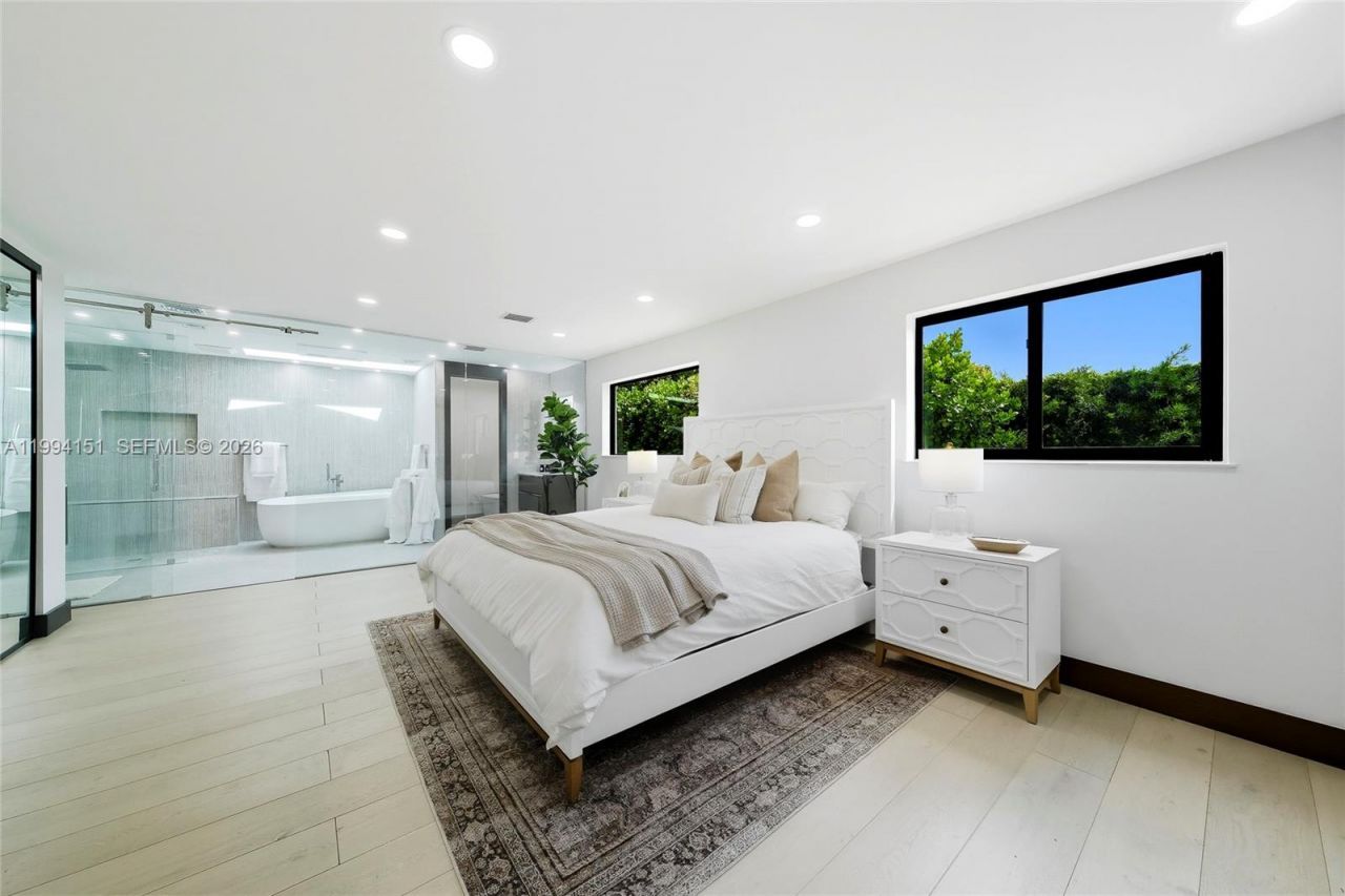 Please Call For Address, Miami, FL 33143 Photo