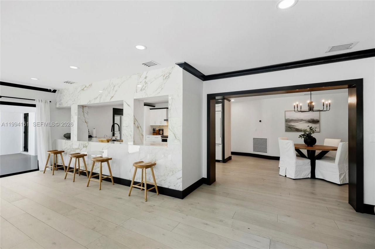 Please Call For Address, Miami, FL 33143 Photo