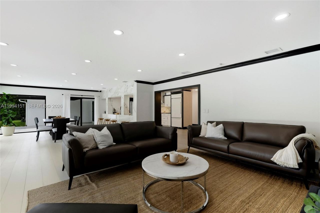 Please Call For Address, Miami, FL 33143 Photo