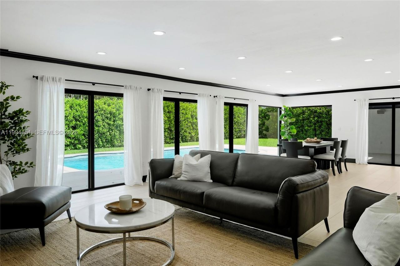 Please Call For Address, Miami, FL 33143 Photo