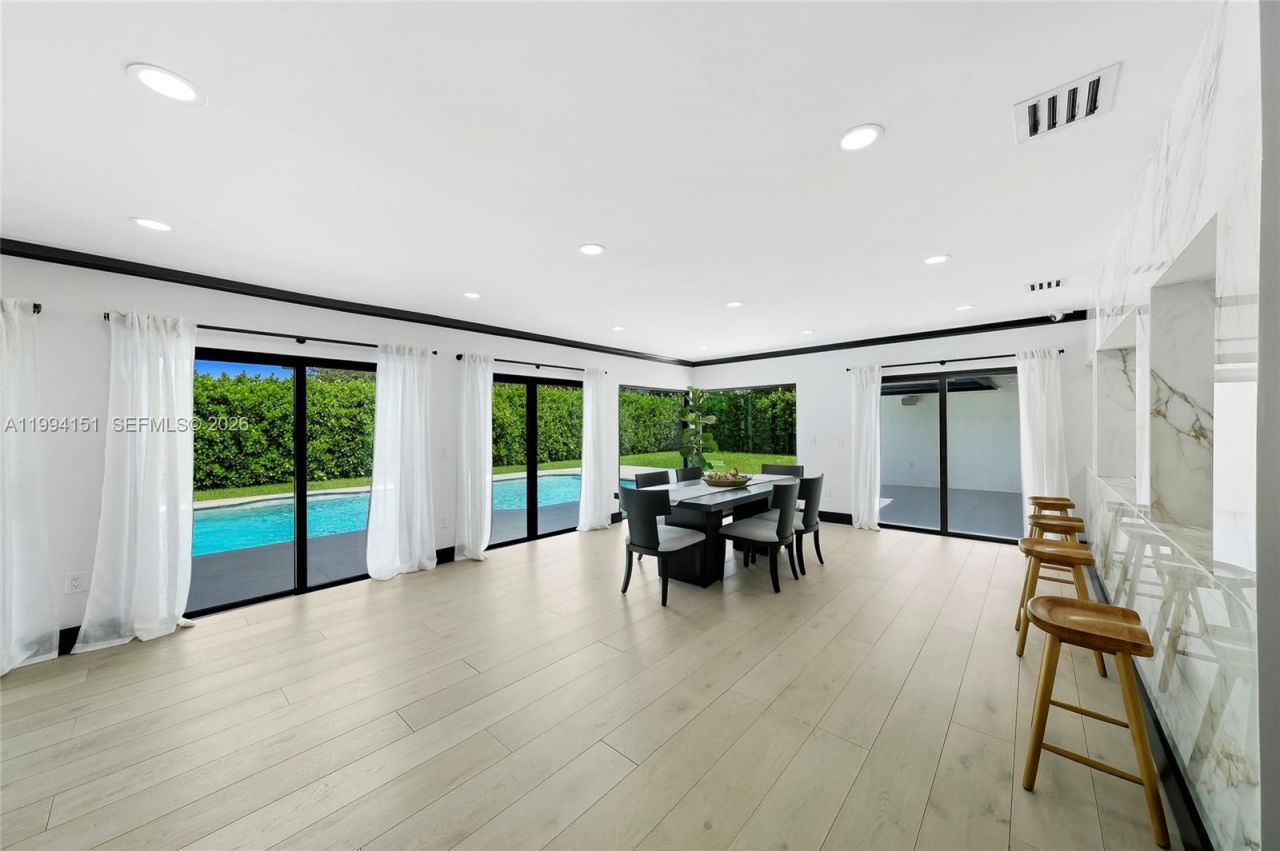 Please Call For Address, Miami, FL 33143 Photo