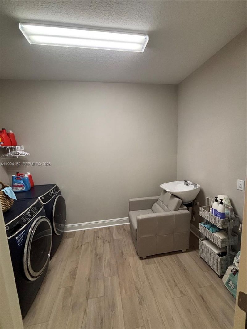 9173 Warm Springs Cir , Parrish, FL 34219 Photo