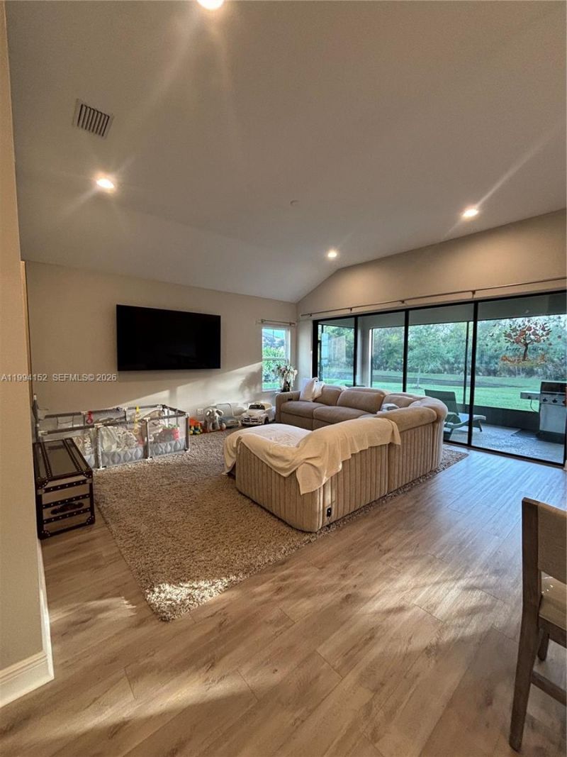 9173 Warm Springs Cir , Parrish, FL 34219 Photo