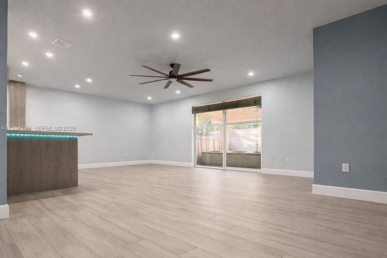 11369 NW 73rd Ter , Unit 11369, Doral, FL 33178 Photo