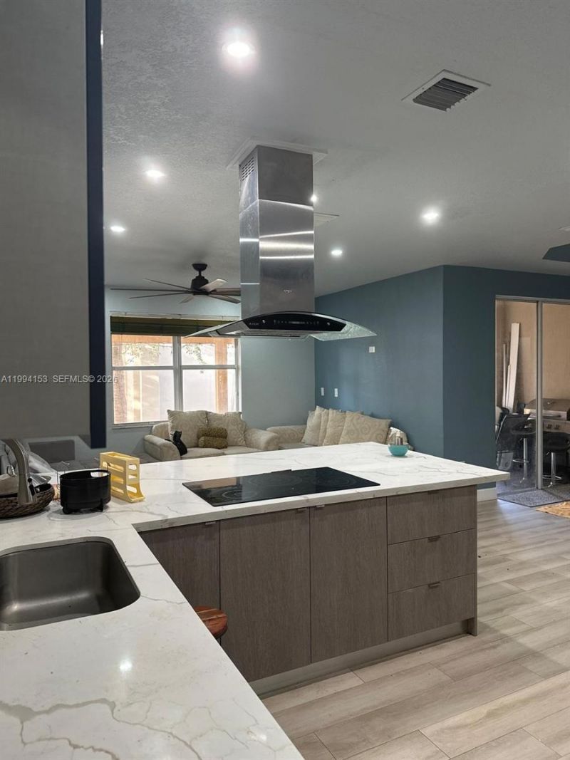 11369 NW 73rd Ter , Unit 11369, Doral, FL 33178 Photo